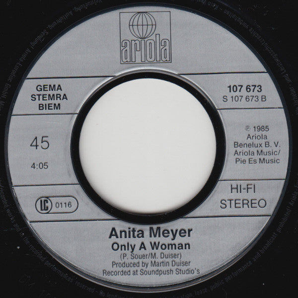 Anita Meyer : Sometimes When We Touch (7", Single)