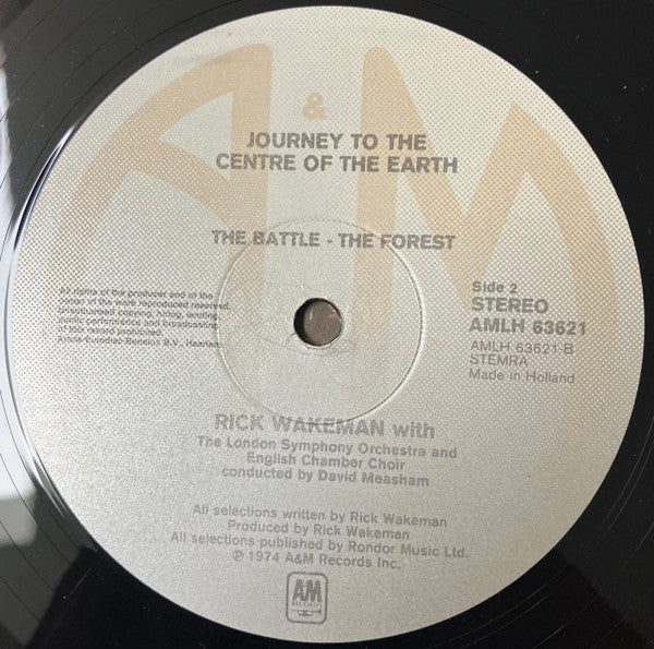 Rick Wakeman : Journey To The Centre Of The Earth (LP, Album, Gat)