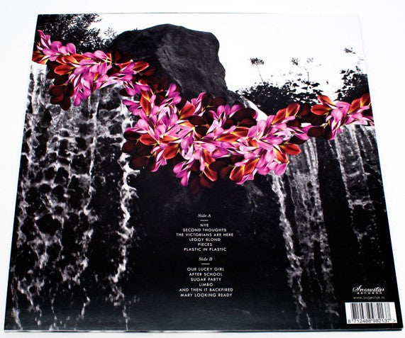 The Secret Love Parade - Mary Looking Ready (LP, Album) - De Platen Aap – Vinylwinkel in Brielle & online webshop voor muziekliefhebbers