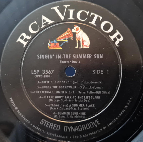 Skeeter Davis : Singin' In The Summer Sun (LP, Album, Ind)