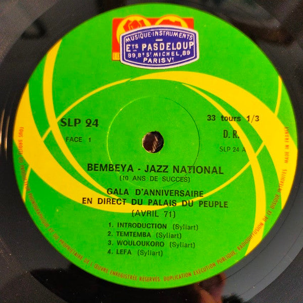 Bembeya Jazz National : 10 Ans De Succes - Gala D'Anniversaire En Direct Du Palais Du Peuple (Avril 1971) (LP, Album)