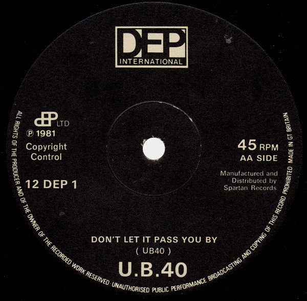 UB40 : Don't Slow Down / Don't Let It Pass You By (12", Single)
