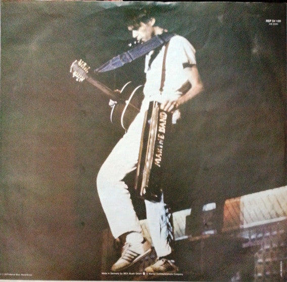 Neil Young & Crazy Horse : Rust Never Sleeps (LP, Album, RE)