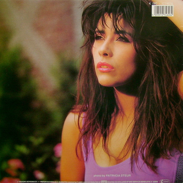 Selena - So Far Away (12") - De Platen Aap – Vinylwinkel in Brielle & online webshop voor muziekliefhebbers