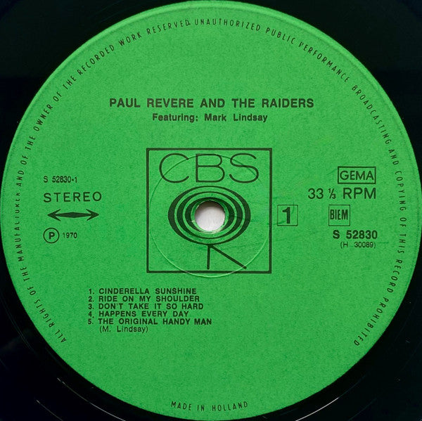 Paul Revere & The Raiders Featuring Mark Lindsay : Paul Revere And The Raiders Featuring Mark Lindsay (LP, Comp)