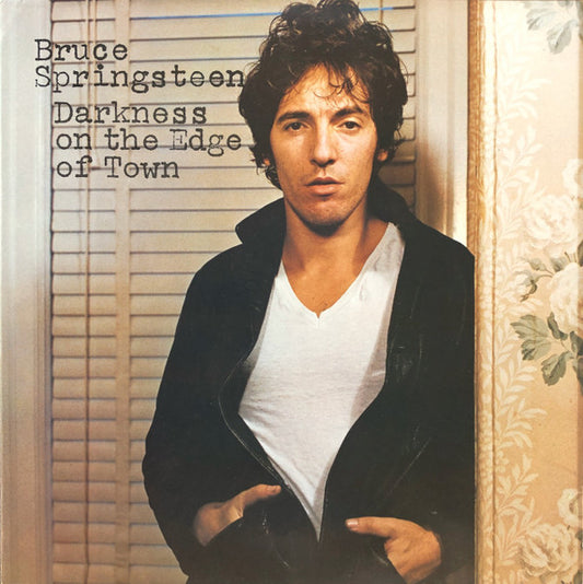 Bruce Springsteen - Darkness On The Edge Of Town (LP, Album, RE) - De Platen Aap – Vinylwinkel in Brielle & online webshop voor muziekliefhebbers