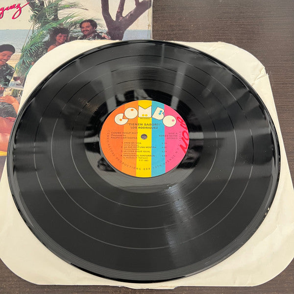 Los Rodriguez (4) : Tienen Sabor (LP, Album)